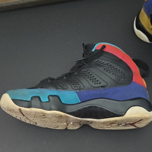 Air JORDAN 9 Retro "Dream It Do It" - Picture 3 of 12